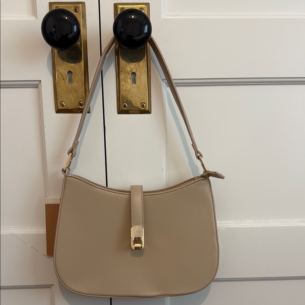 NWT Miztique Taupe Handbag